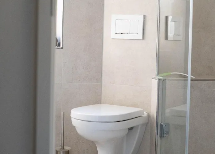 Fuer 2 - Free Parking Mit Waschmaschine - Messe Appartement *