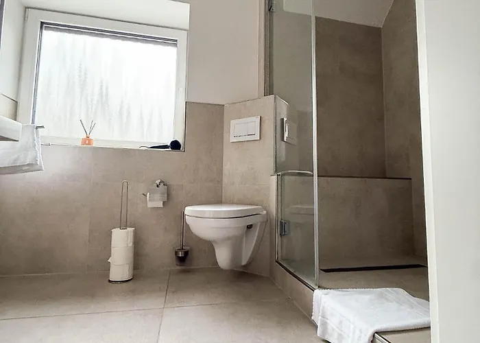 Fuer 2 - Free Parking Mit Waschmaschine - Messe Appartement